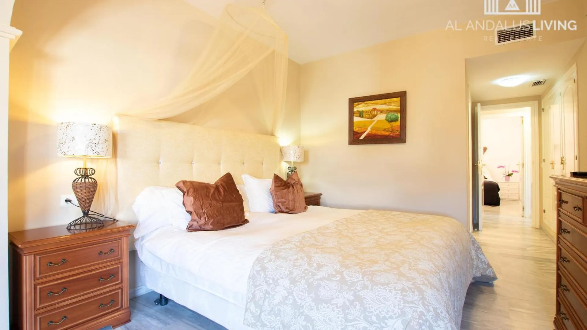 Large And Cozy Ground Floor Apartment In Calahonda, Mijas Costa Sitio de Calahonda