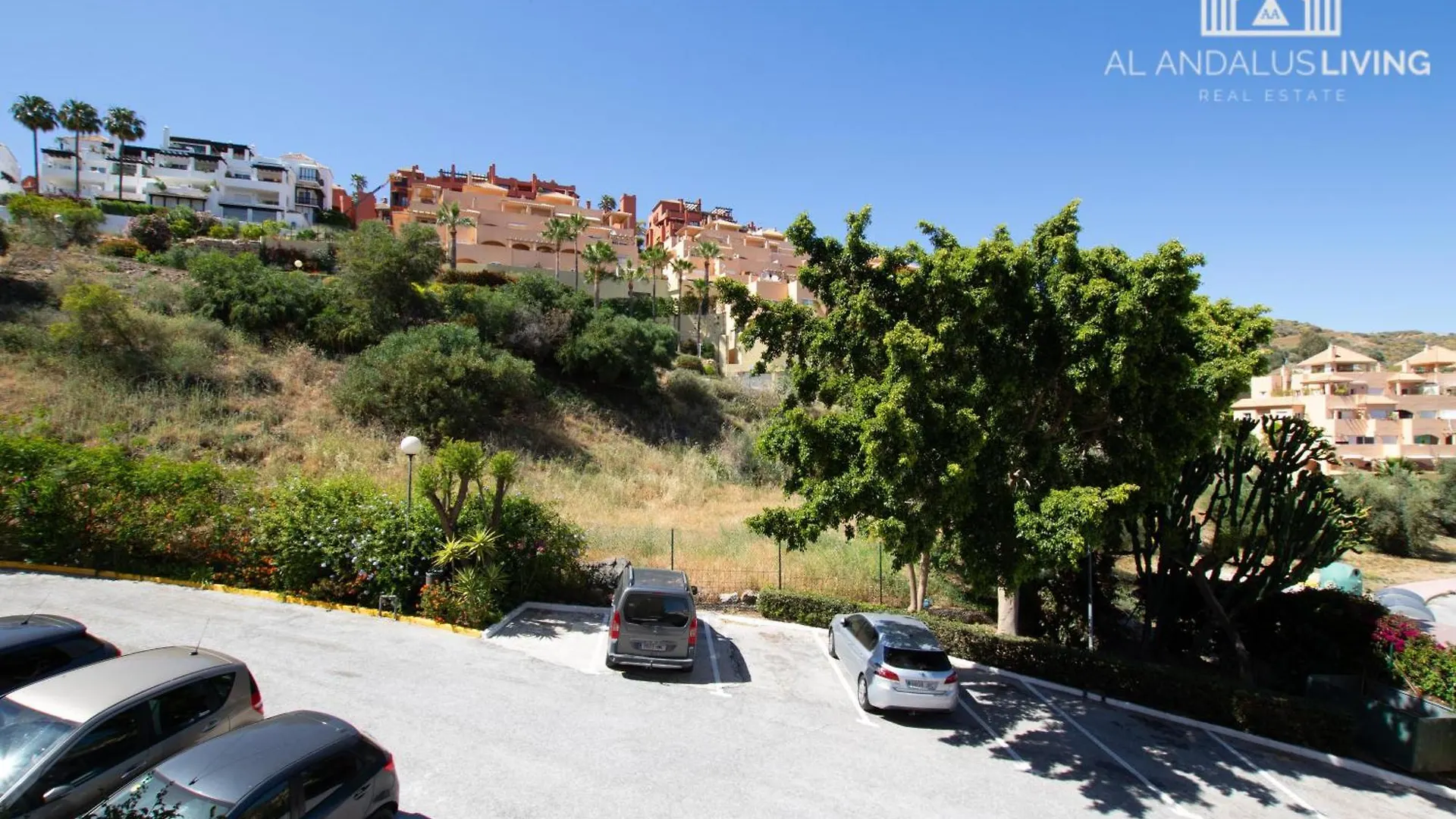 Large And Cozy Ground Floor Apartment In Calahonda, Mijas Costa Sitio de Calahonda